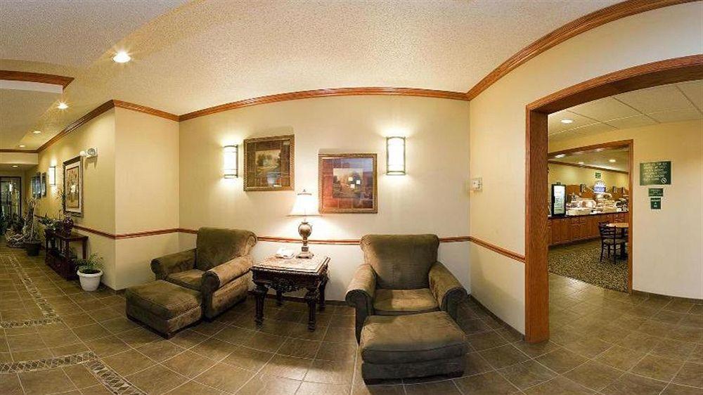 Holiday Inn Express & Suites Logan, An Ihg Hotel Buitenkant foto